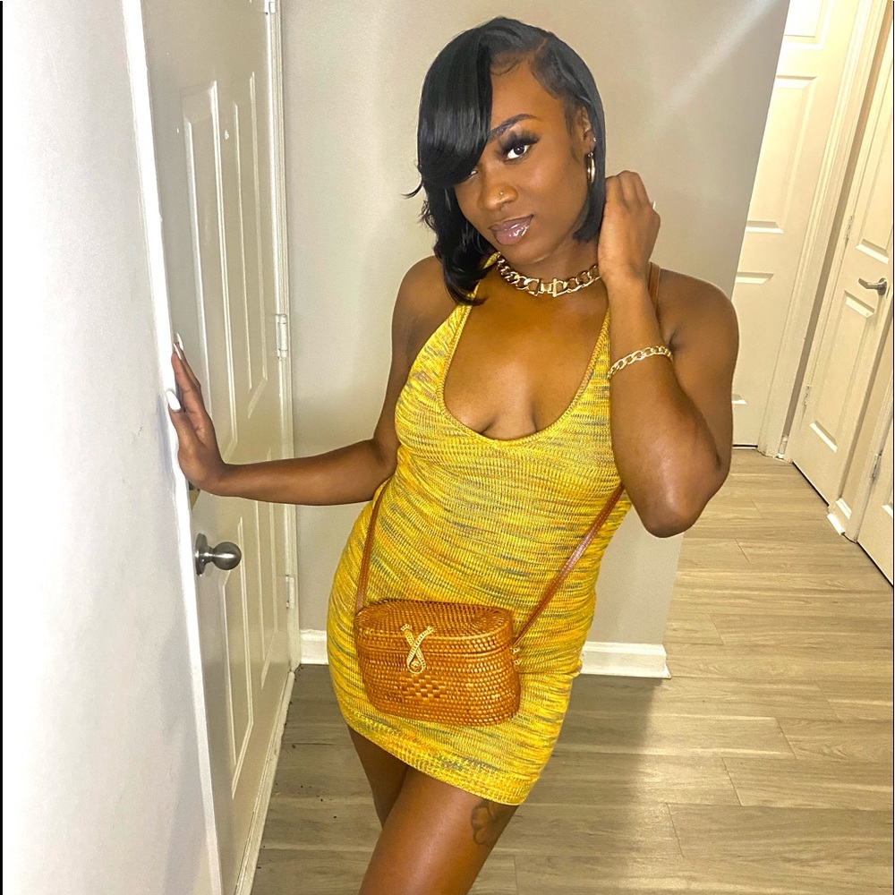 Forever 21 backout dress